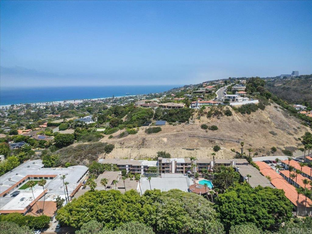 2600 Torrey Pines Road B38 Property Photo 25