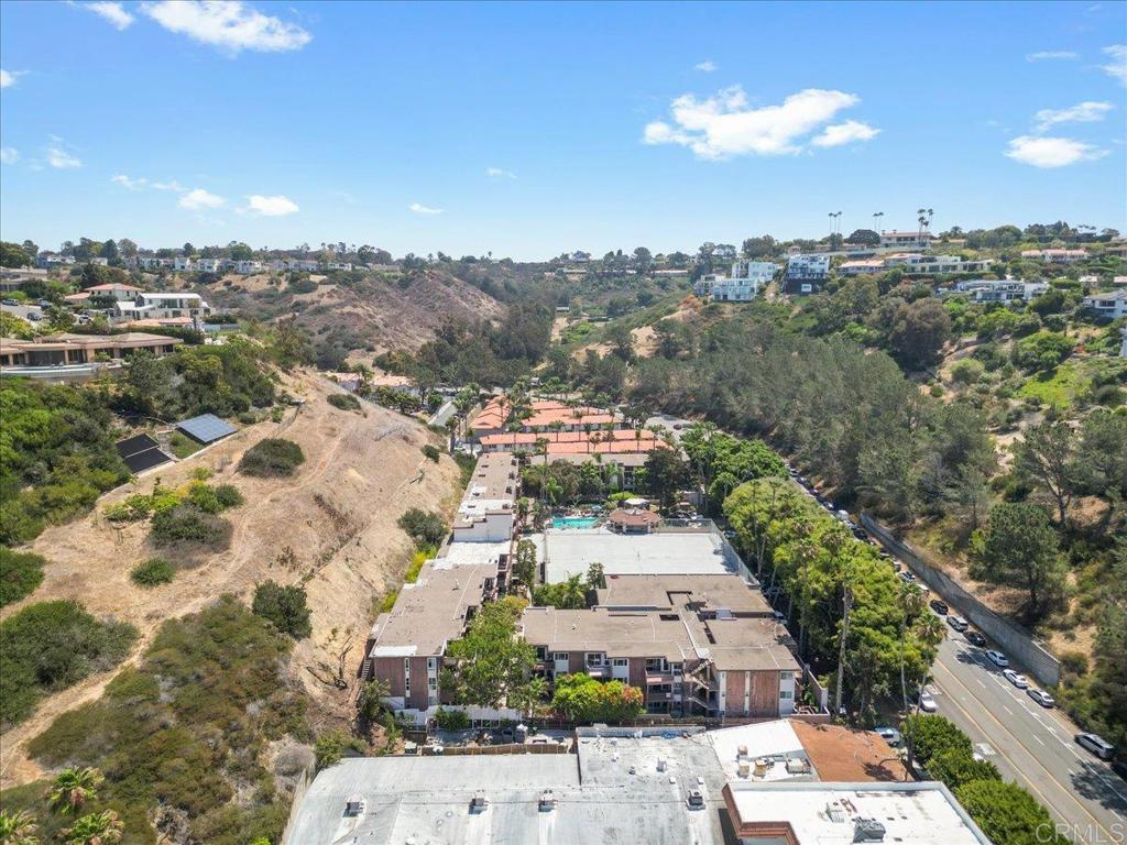 2600 Torrey Pines Road B38 Property Photo 27