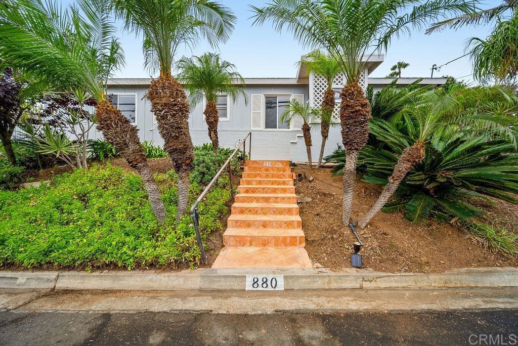 880 Tarento Drive Property Photo 1