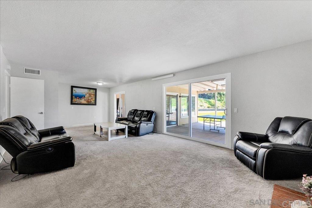 8406 Alado Place Property Photo 3