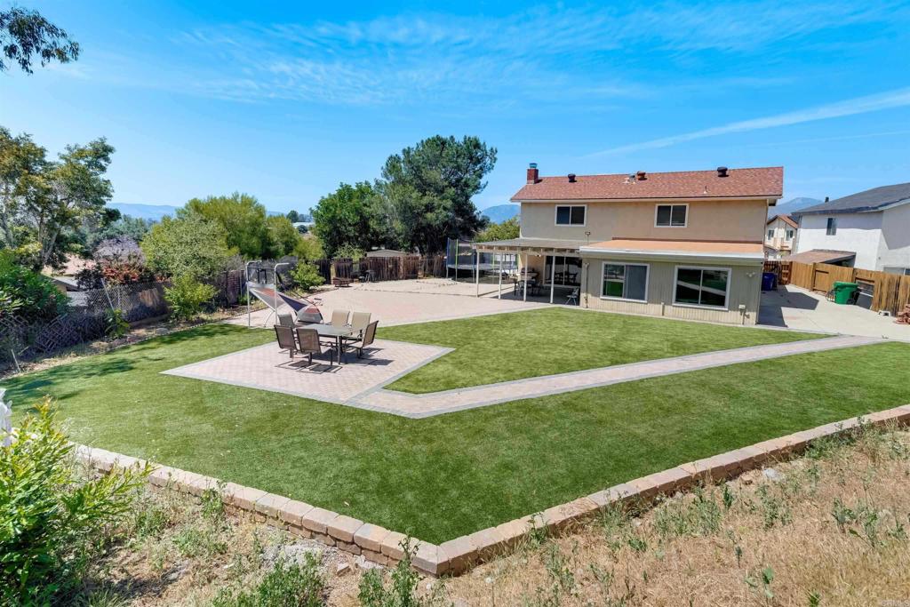 8406 Alado Place Property Photo 12