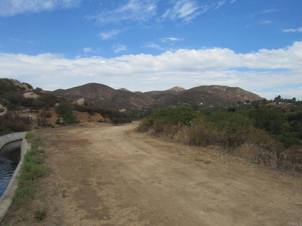 15.93 Acres Hwy 94 Property Photo 5