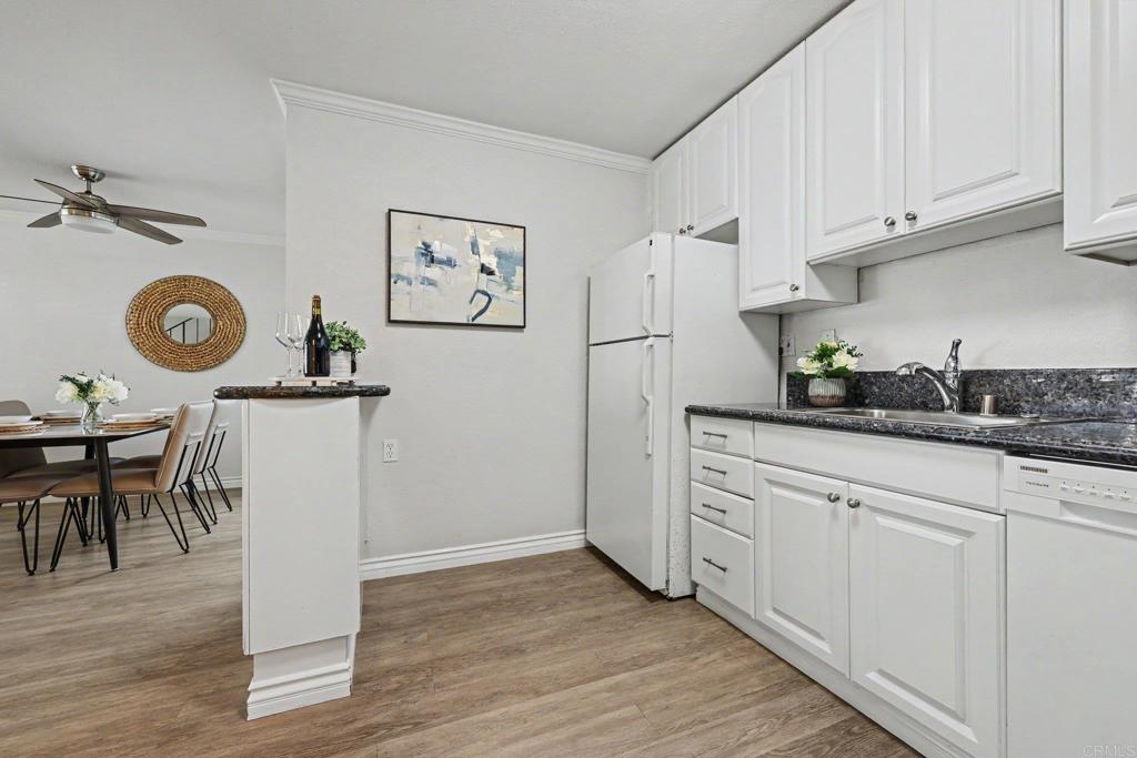 679 Seacoast Drive Property Photo 10