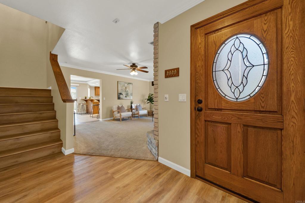 44552 La Paz Road Property Photo 4