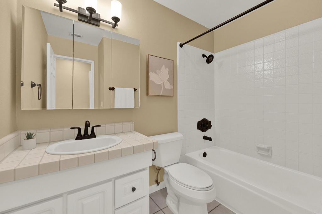 44552 La Paz Road Property Photo 31