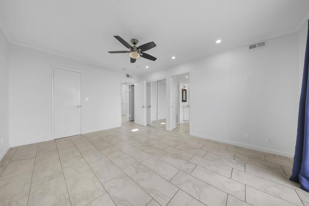 415 E Avenida Granada Property Photo 13
