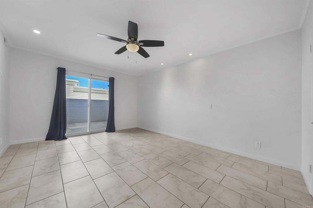 415 E Avenida Granada Property Photo 14