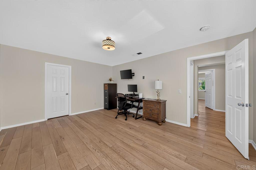 1477 Edgehill Drive Property Photo 43