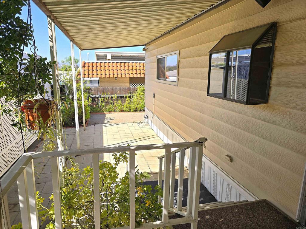 1212 H Street 113 Property Photo 4