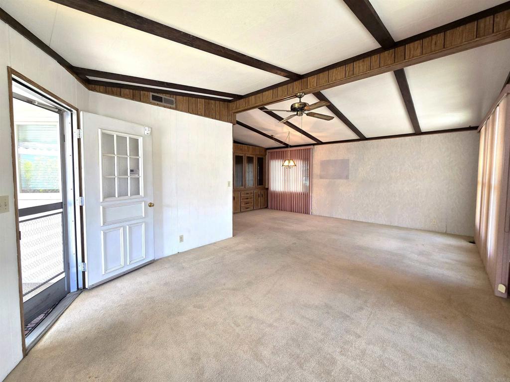 1212 H Street 113 Property Photo 6