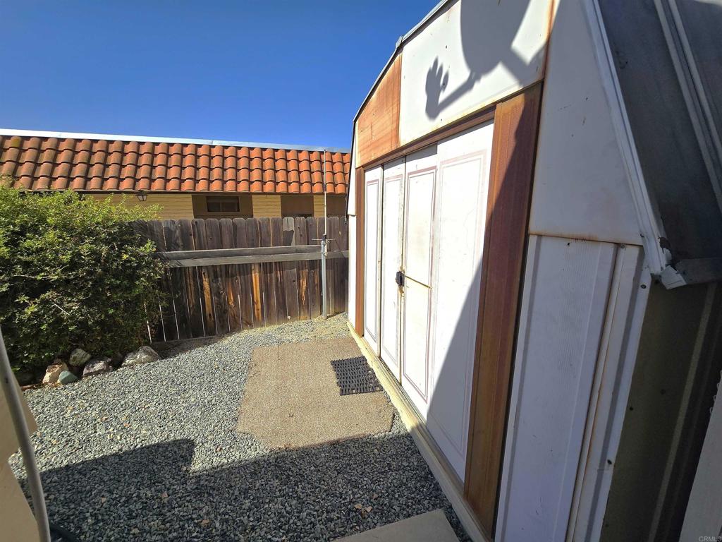 1212 H Street 113 Property Photo 28