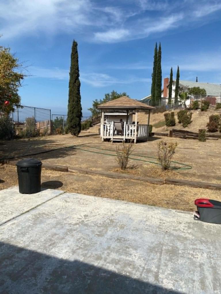 1270 Valencia Pkwy Property Photo 14