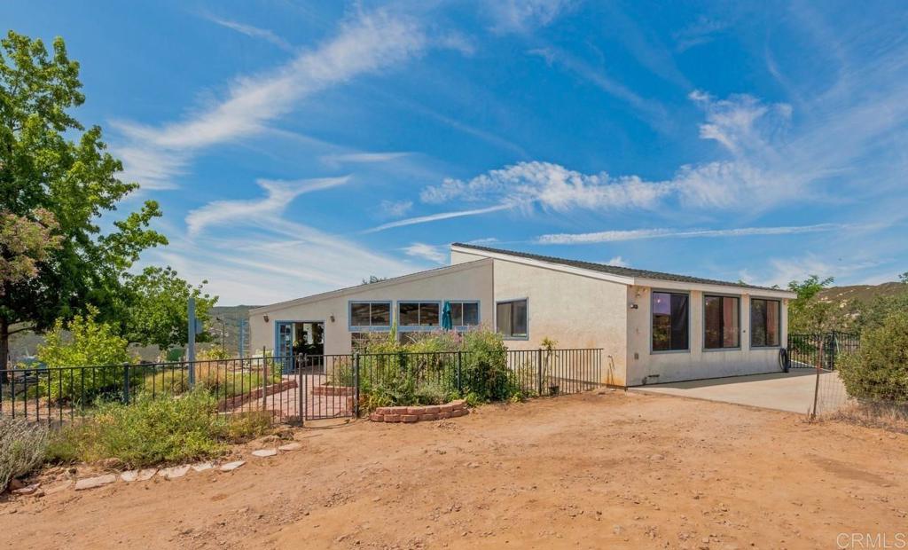 12350 Yucca Road Property Photo 20