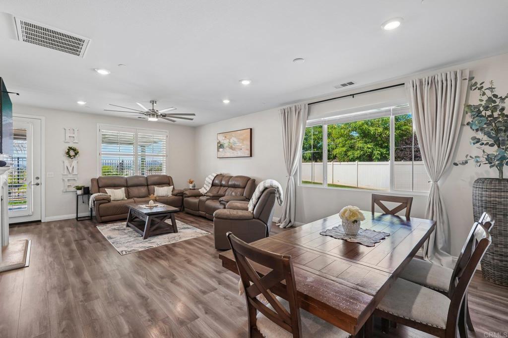 29045 Botanical Circle Property Photo 4
