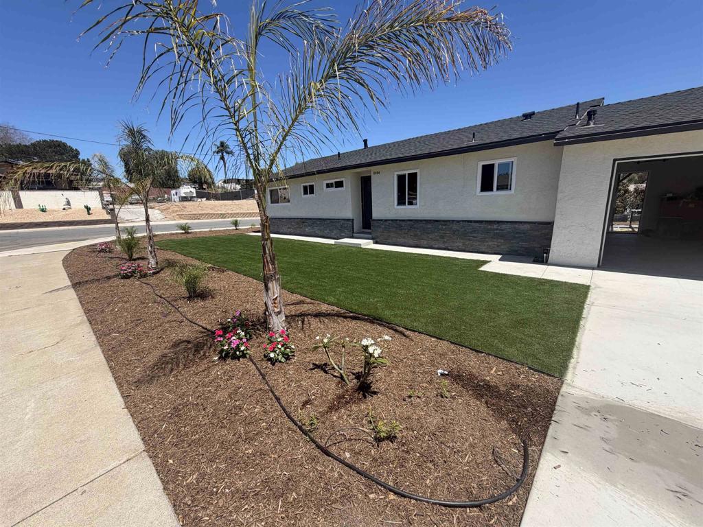8004 Drexel Court Property Photo 1