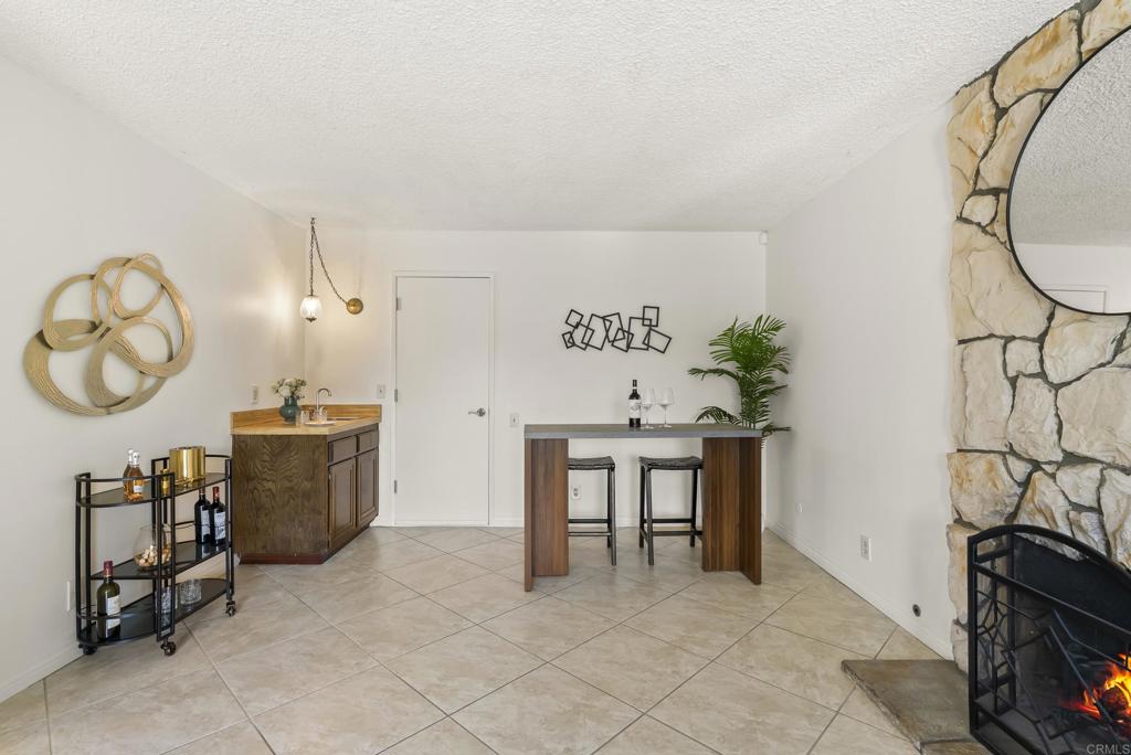 1396 Valencia Loop Property Photo 19