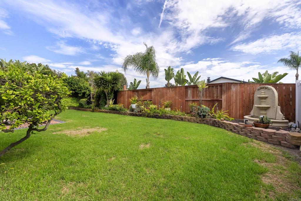 1396 Valencia Loop Property Photo 38