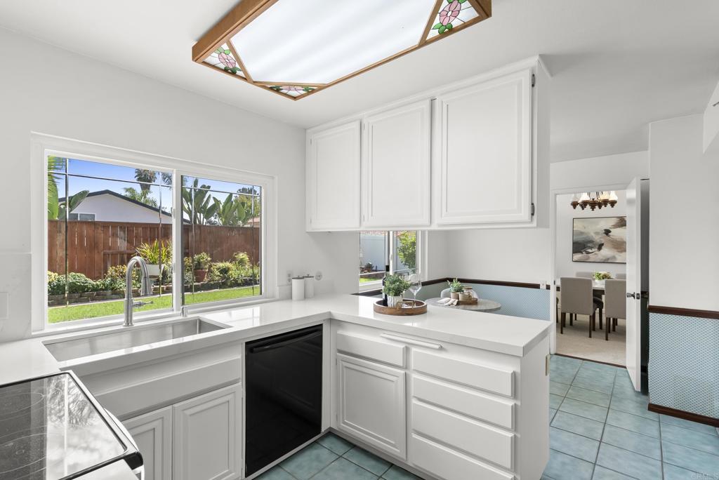 1396 Valencia Loop Property Photo 45
