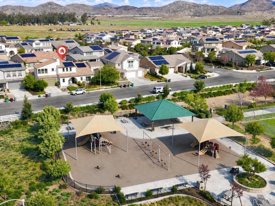 29660 Shire Horse Way Property Photo 3