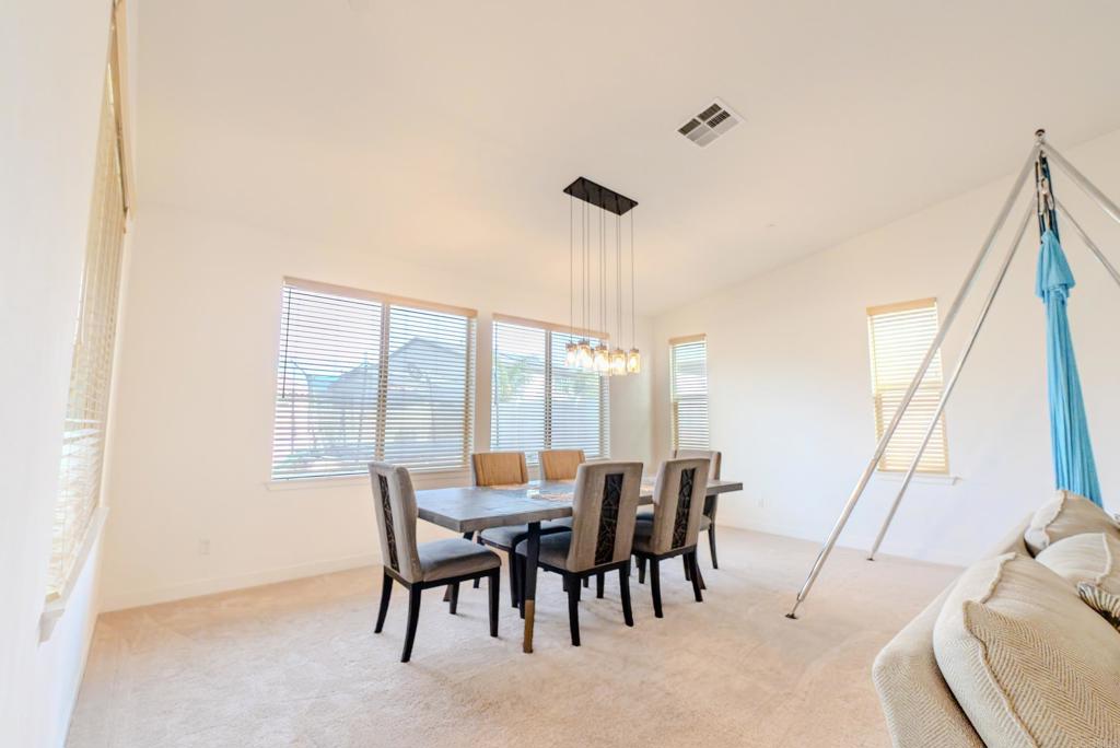29660 Shire Horse Way Property Photo 9