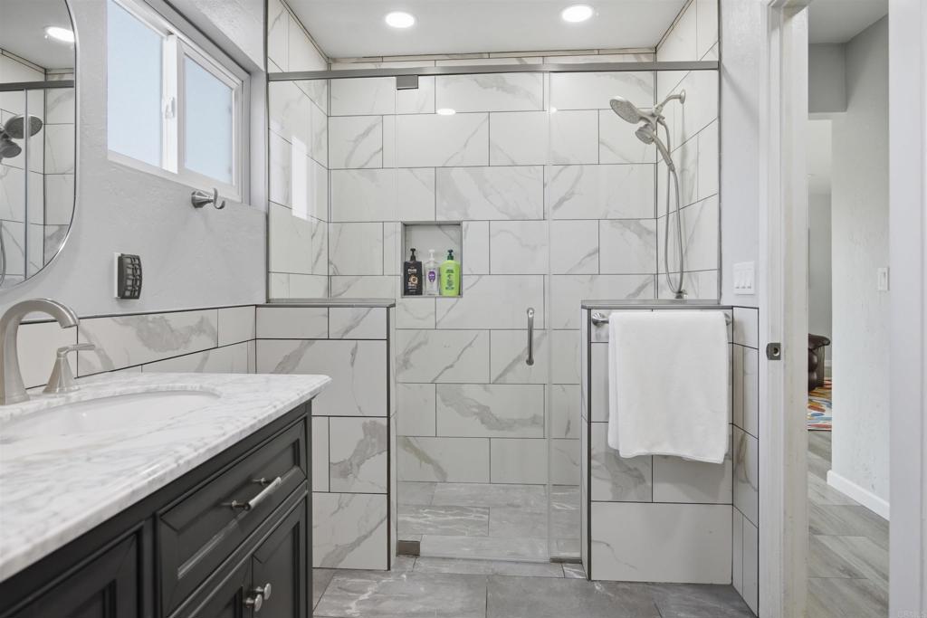 11151 Oak Creek Drive Property Photo 19