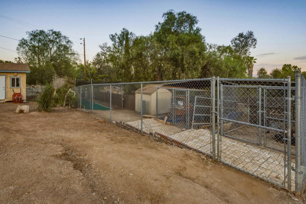 11151 Oak Creek Drive Property Photo 27