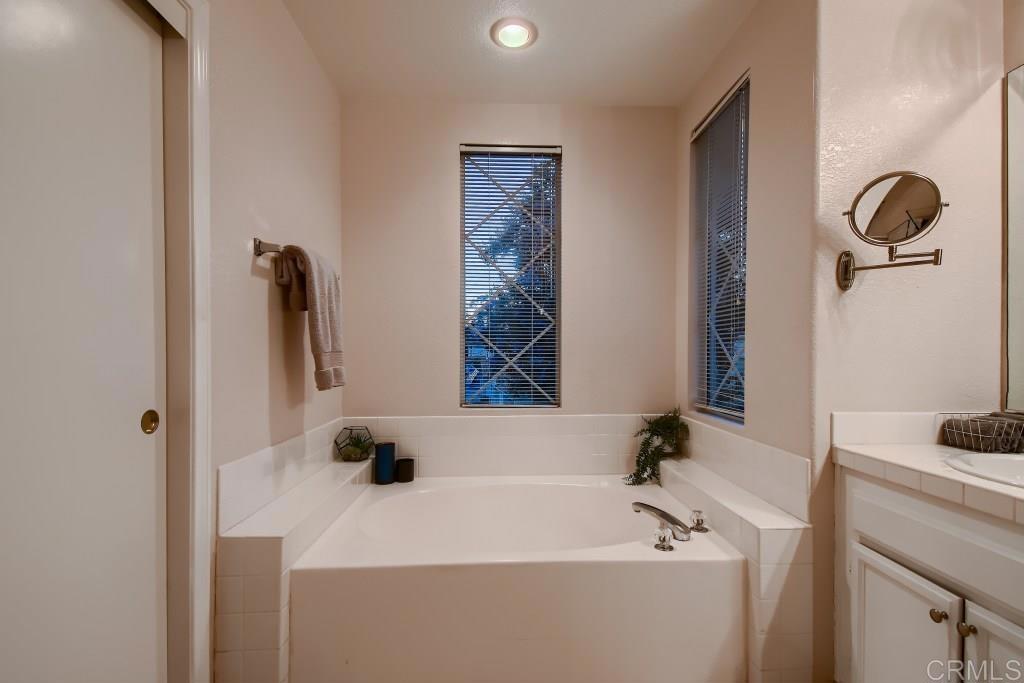 12379 Caminito Festivo Property Photo 19