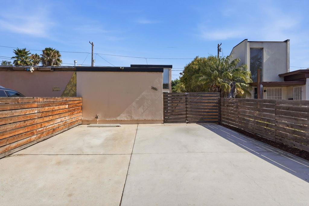 3886 Z Street Property Photo 23