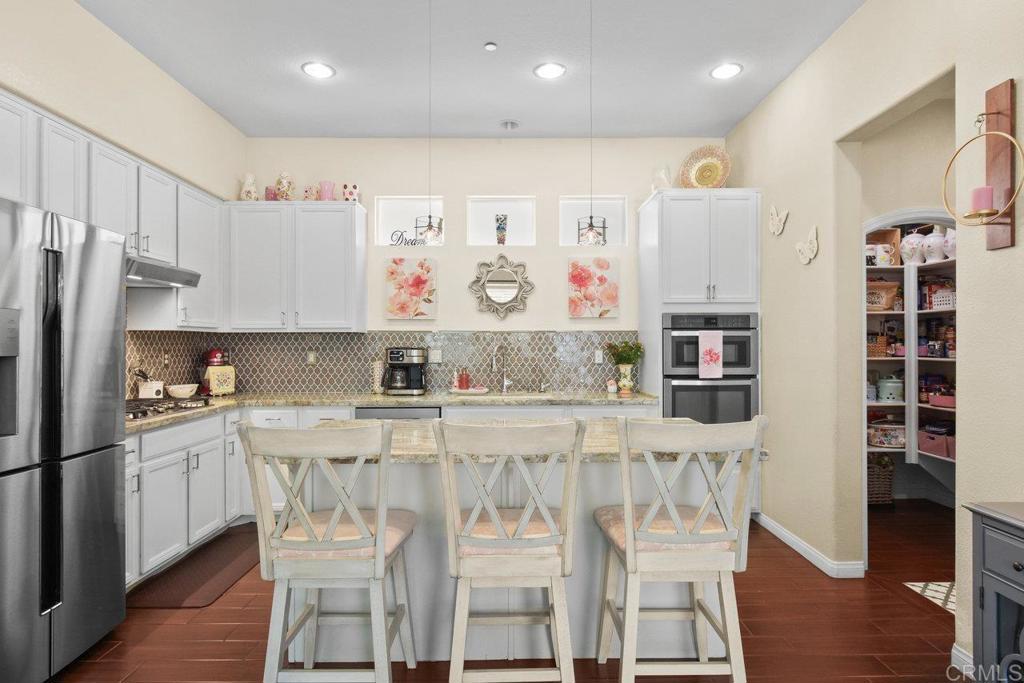 1394 Pershing Road Property Photo 2