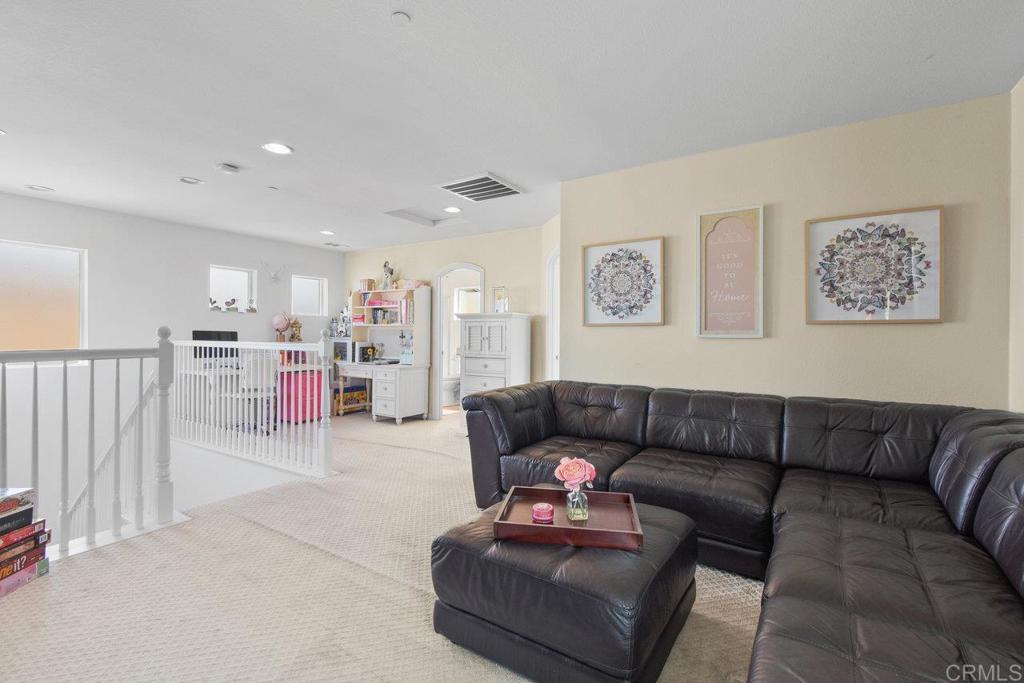 1394 Pershing Road Property Photo 7