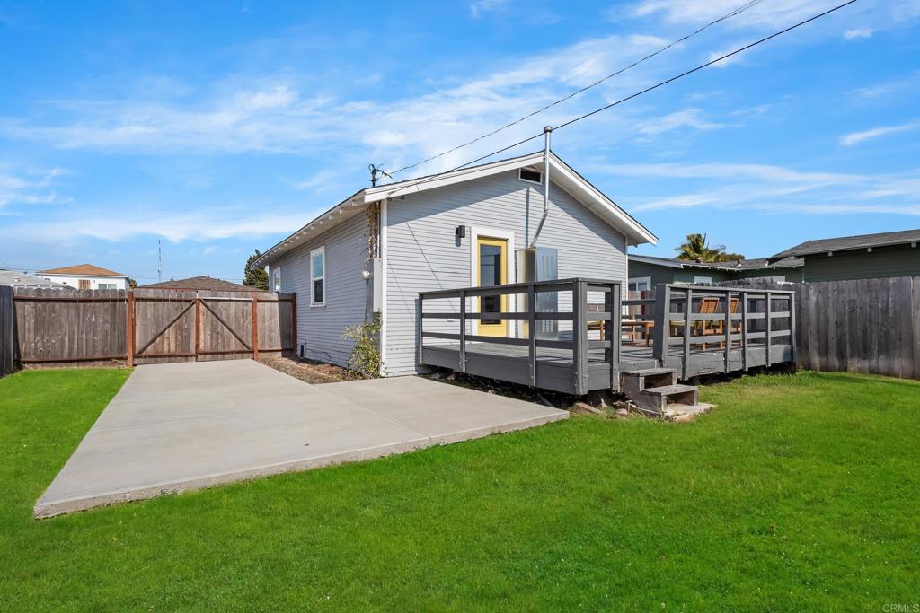 4338 33 Rd Place Property Photo 16
