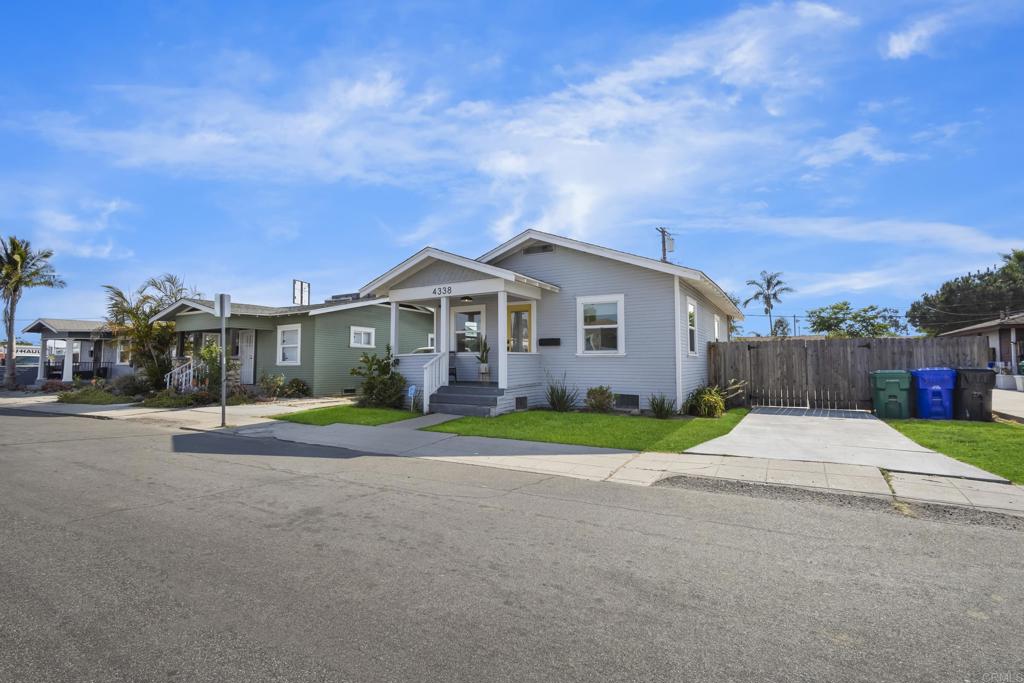 4338 33 Rd Place Property Photo 19
