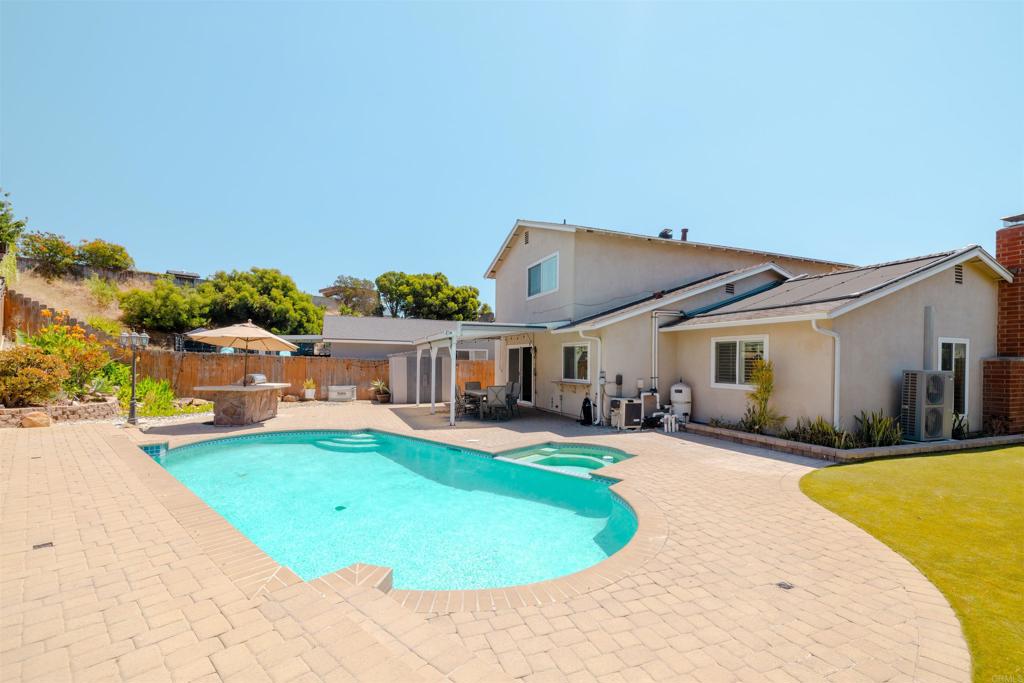 1105 Via Trieste Property Photo