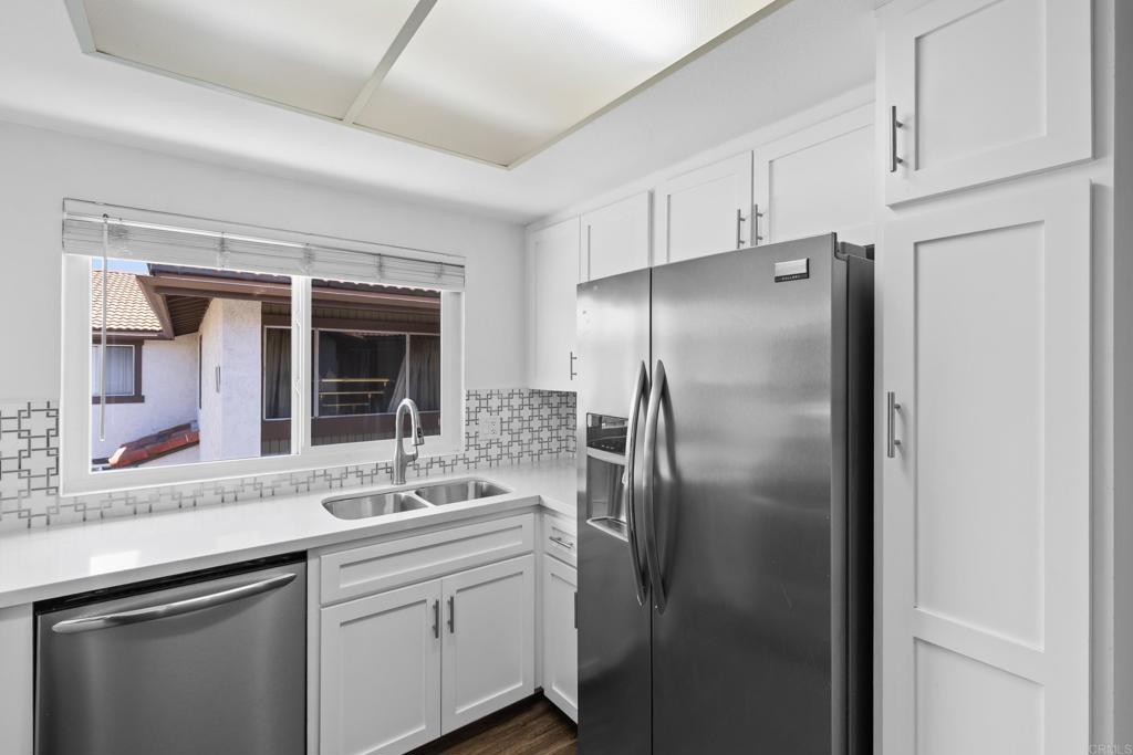9872 Shirley Gardens Drive 4 Property Photo 13