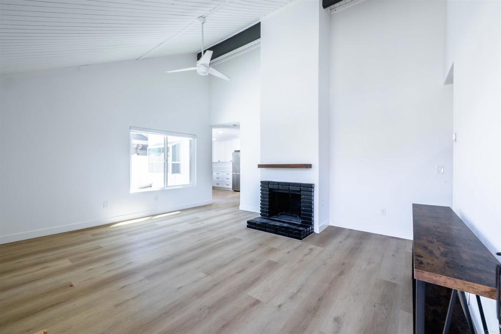 6987 Parkside Avenue C Property Photo 4