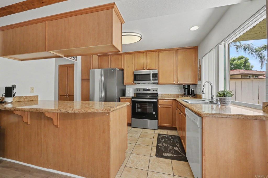 615 Fredricks Avenue 161 Property Photo 2