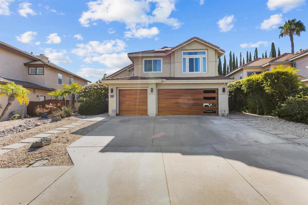 522 Bayona Loop Property Photo 2