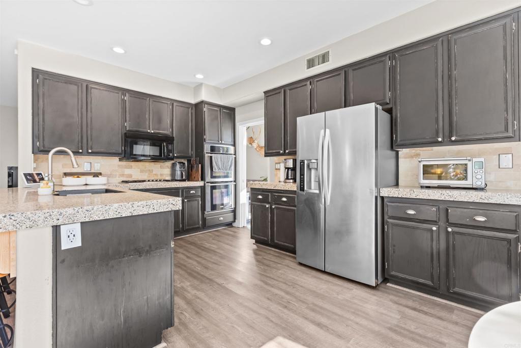 522 Bayona Loop Property Photo 18