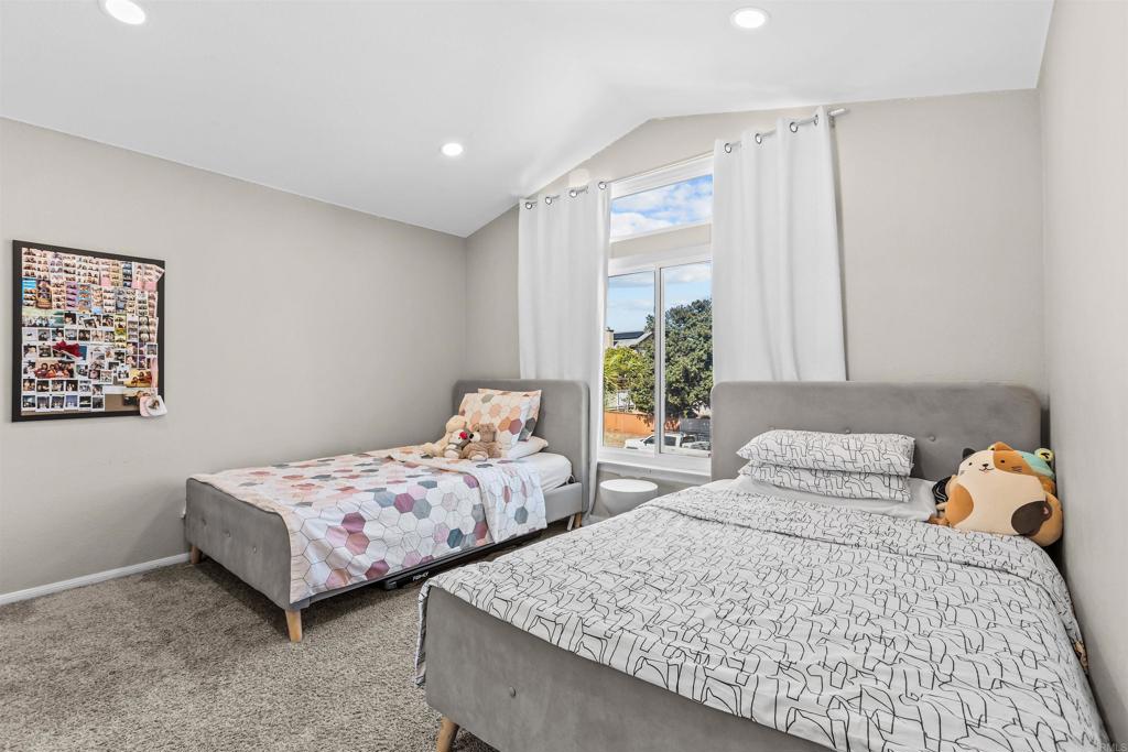 522 Bayona Loop Property Photo 44