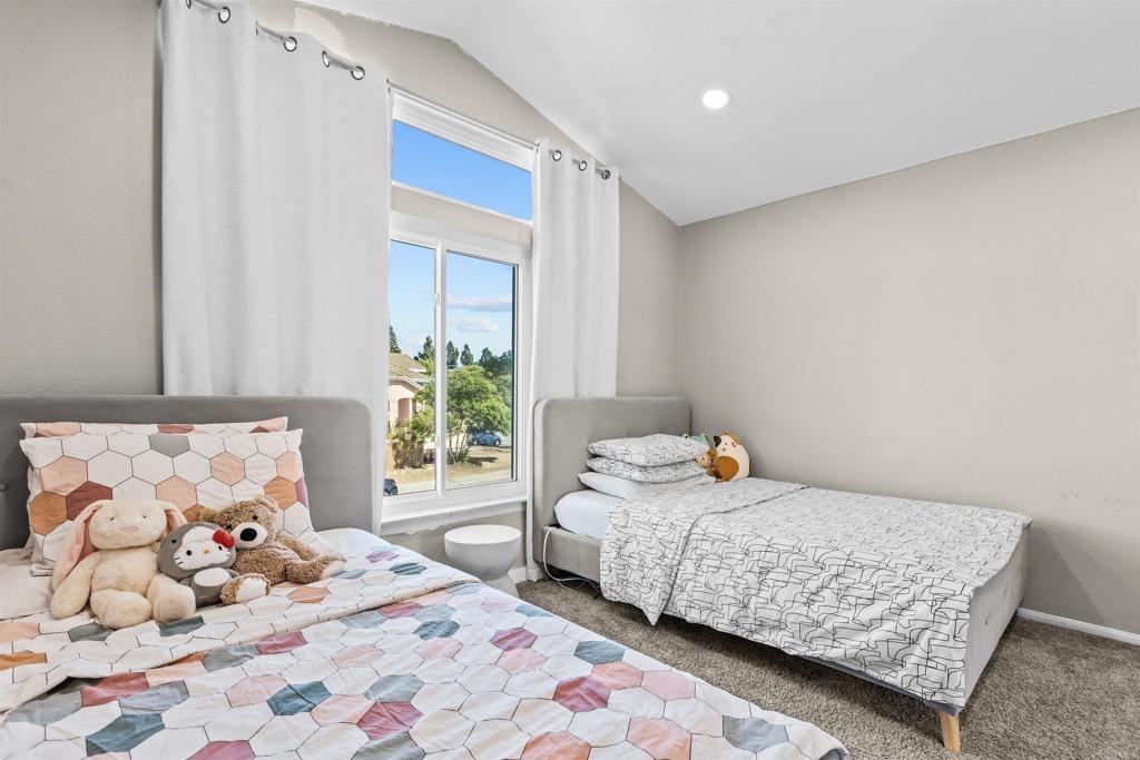 522 Bayona Loop Property Photo 45