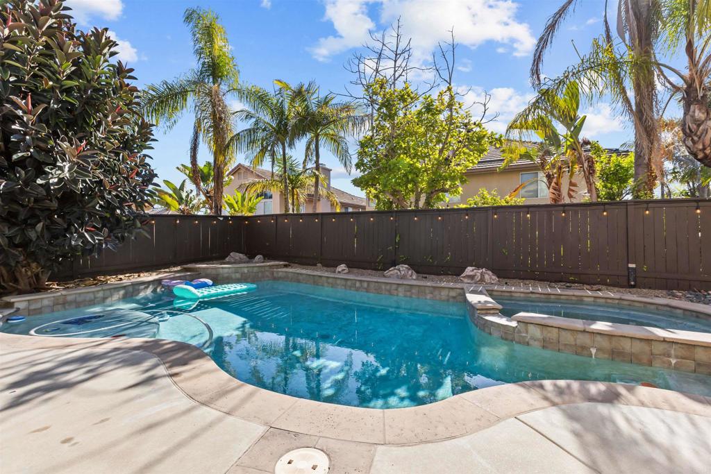 522 Bayona Loop Property Photo 50