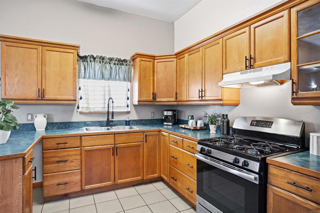246 Elm Avenue Property Photo 44