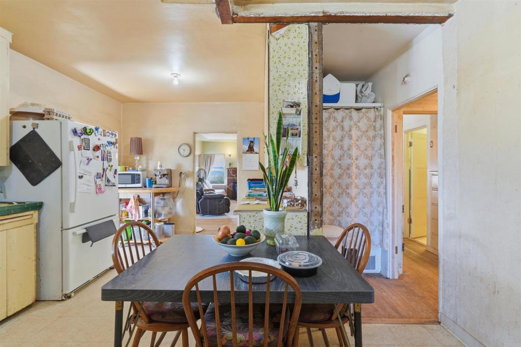 11825 Taia Ln Property Photo 8