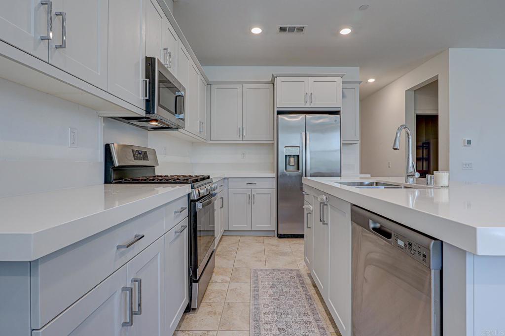 2277 Trevi Circle Property Photo 15