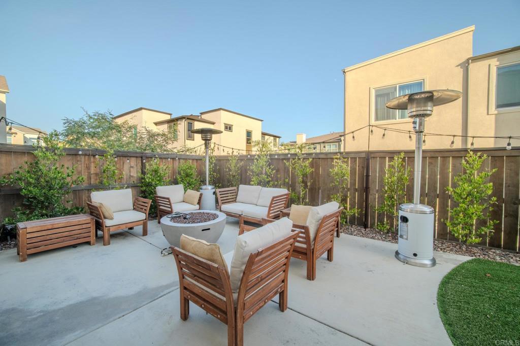 2277 Trevi Circle Property Photo 28