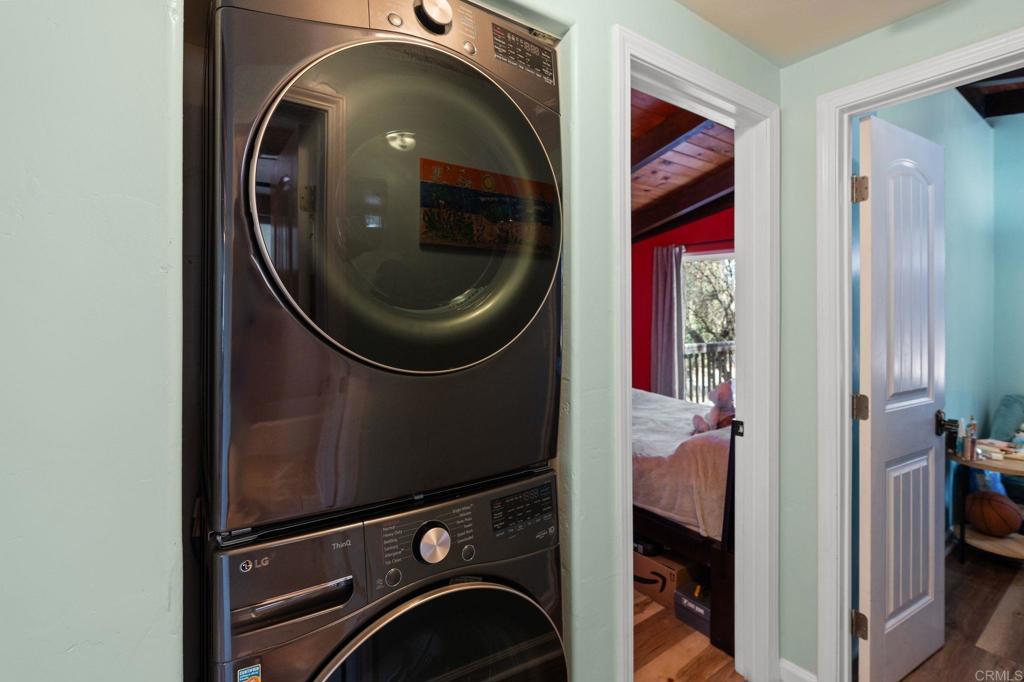 4722 Park Ln Property Photo 9