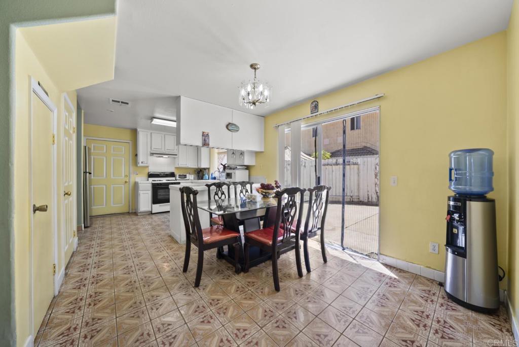 5542 Sun Lane Property Photo 4