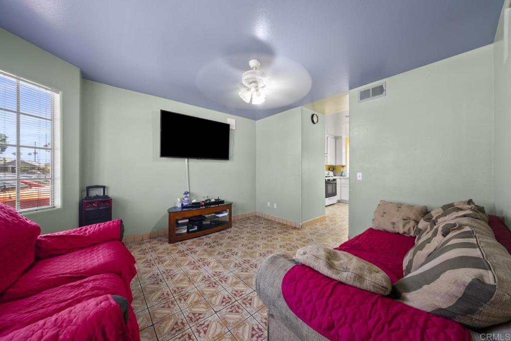 5542 Sun Lane Property Photo 6