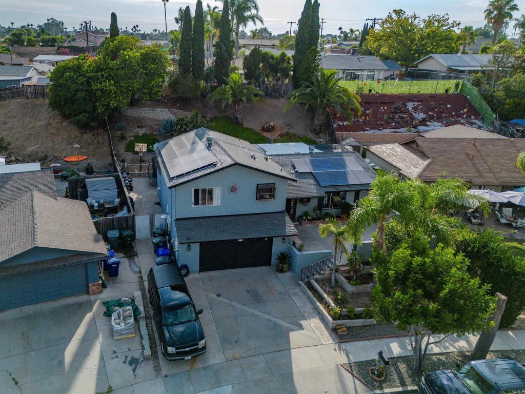 1650 Lisa Avenue Property Photo 2