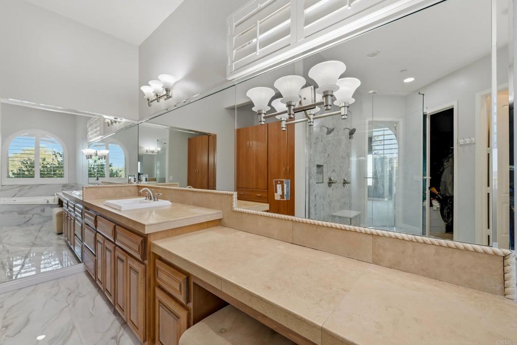14040 Iris Lane Property Photo 32